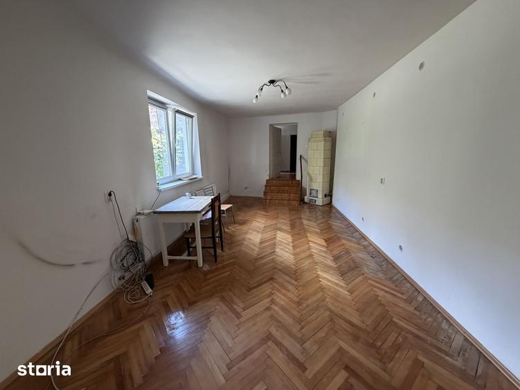 Spațiu comercial, de 100 mp, în Central