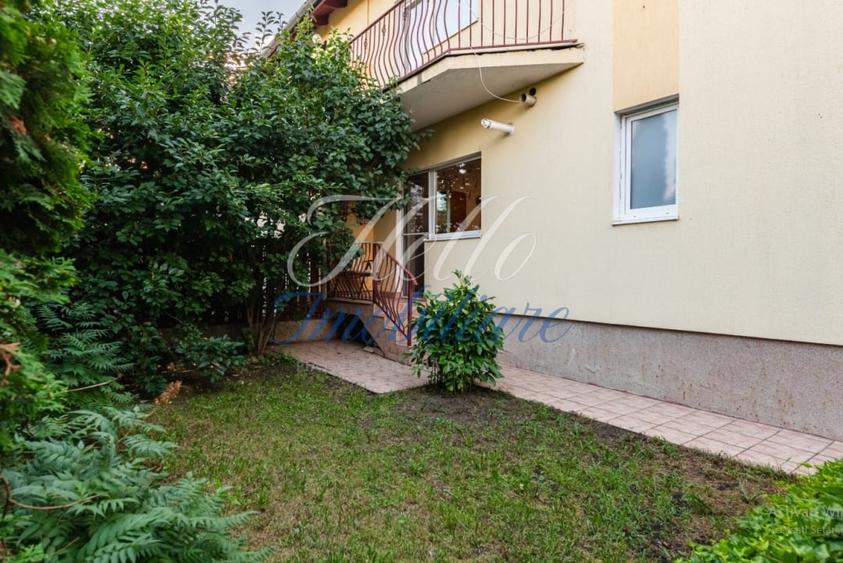 Duplex cu 5 camere cu Canalizare în Florești