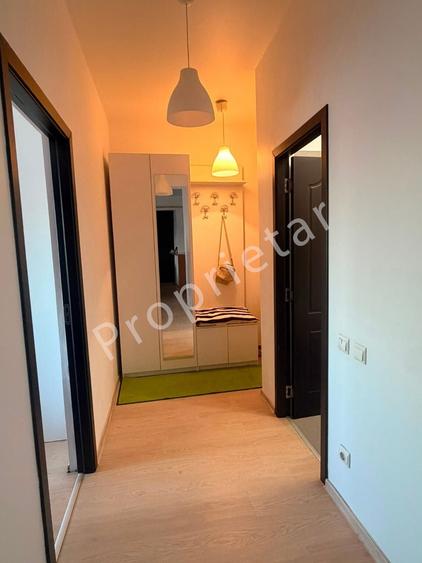 Apartament cu 2 camere semidecomandat în Gorjului