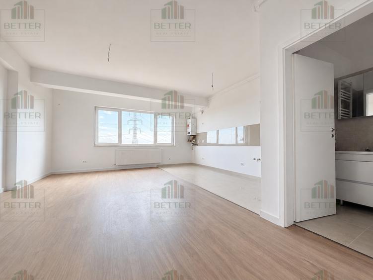 Apartament cu 3 camere semidecomandat în Metalurgiei