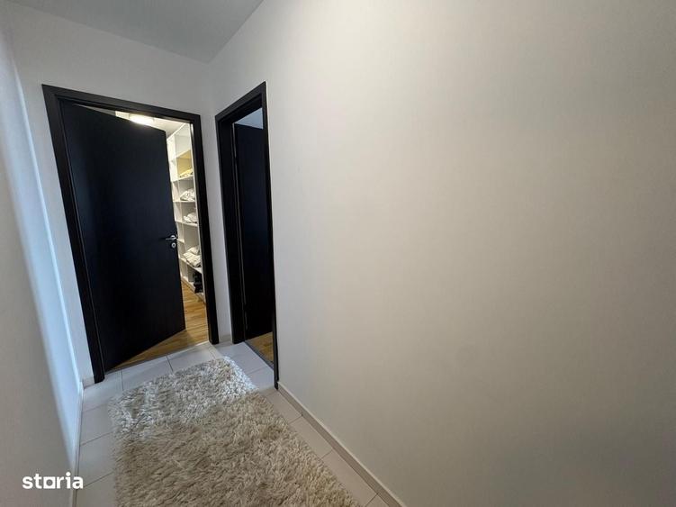 Apartament cu 3 camere decomandat în Apărătorii Patriei