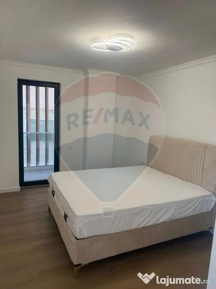 Apartament cu 3 camere decomandat în Ultracentral
