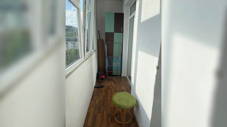 Apartament cu 2 camere semidecomandat, mobilat în Iris