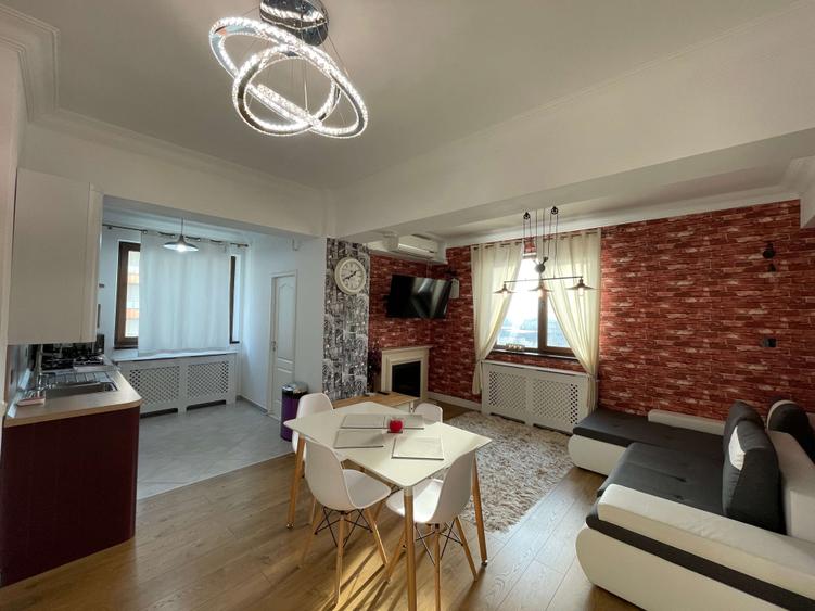 Apartament cu 2 camere semidecomandat în Central