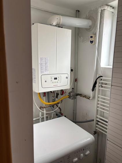 Apartament cu 2 camere semidecomandat în Armeneasca