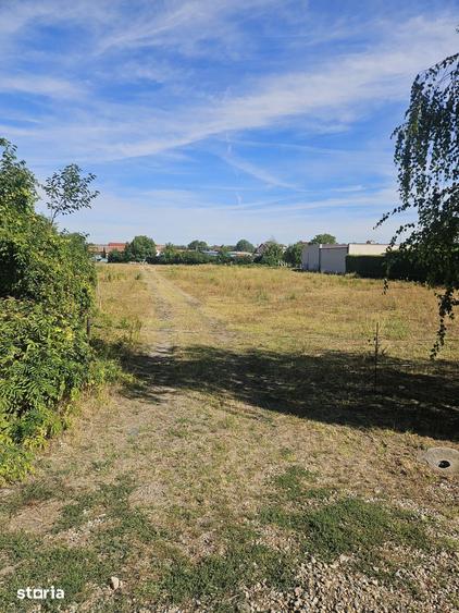 Teren de 2992 mp, în Sânmartin