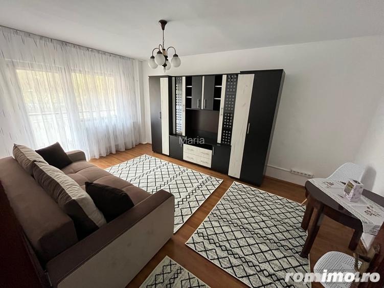 Apartament cu 3 camere de inchiriat in zona Complex