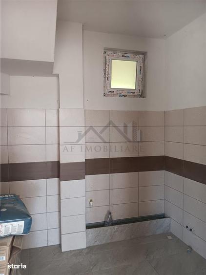 Casă cu 4 camere în Țuțora
