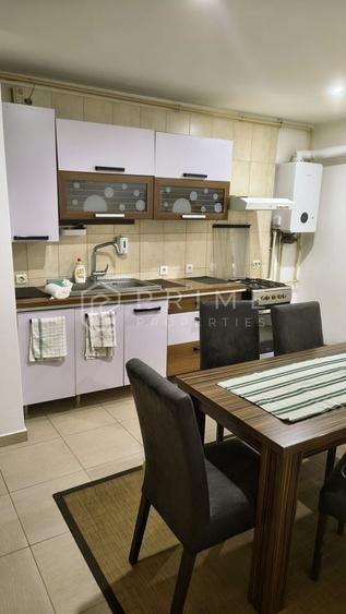 Apartament cu 3 camere decomandat în Tudor