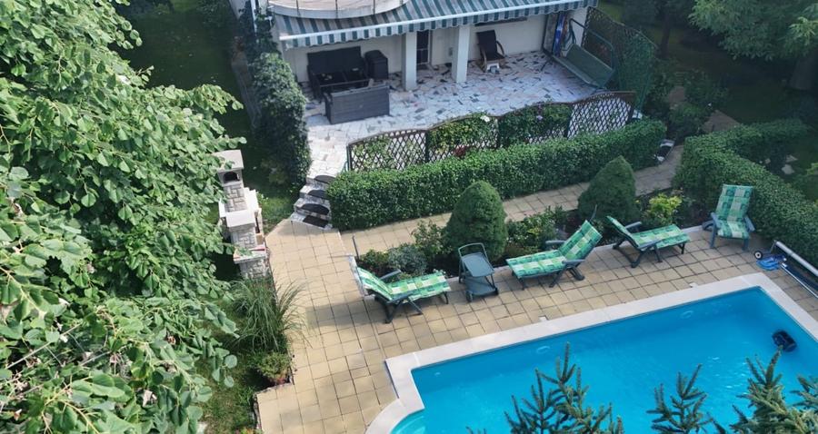 Casă individuală cu 6 camere cu Piscina în Bragadiru