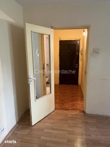 Garsoniera Strada Lalelelor Craiova