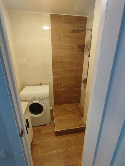 Se inchiriaza garsoniera in zona Coresi - 1