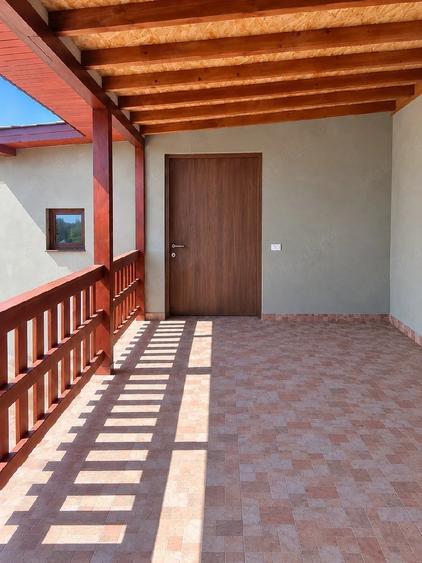 Casă cu Teren 688 Mp în Săcălaz