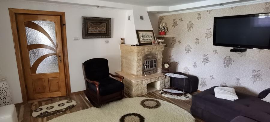 Casă cu 4 camere în Iaslovăț