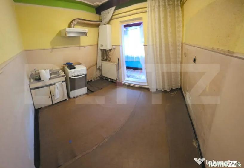 Apartament cu 3 camere decomandat în Dancu