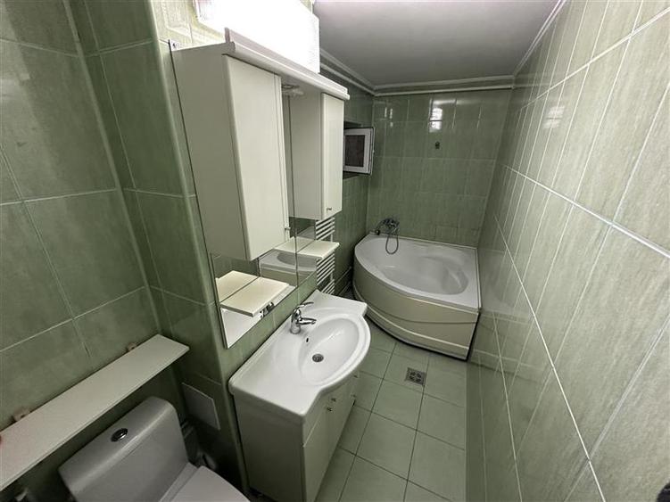 Apartament cu 2 camere decomandat în Unirii