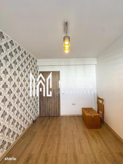 Apartament cu 3 camere semidecomandat în Sud