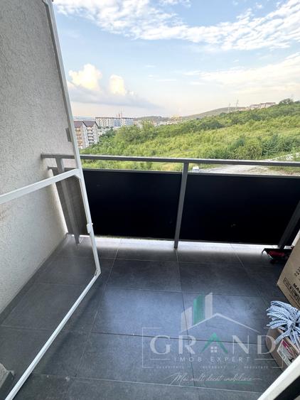 Apartament cu 2 camere semidecomandat, mobilat în Mănăștur