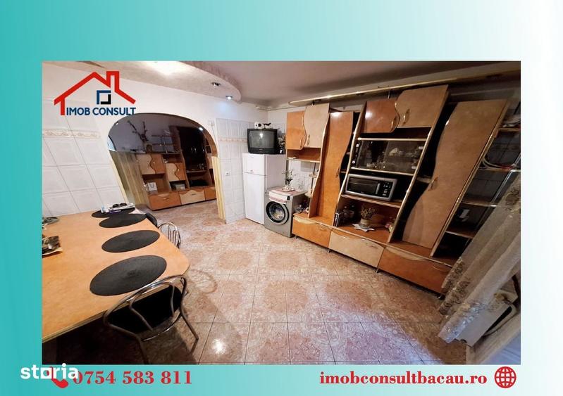 Apartament cu 3 camere decomandat în Bistrița Lac