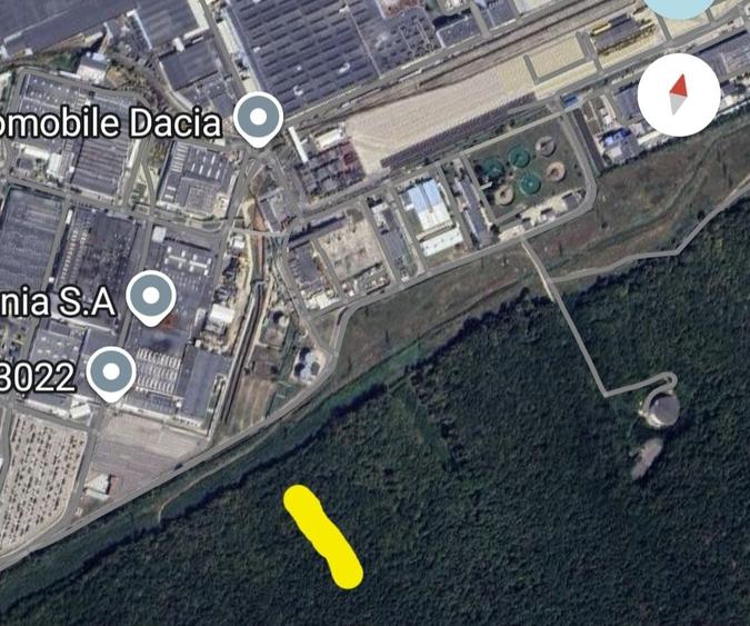 Teren de 4250 mp, în Central