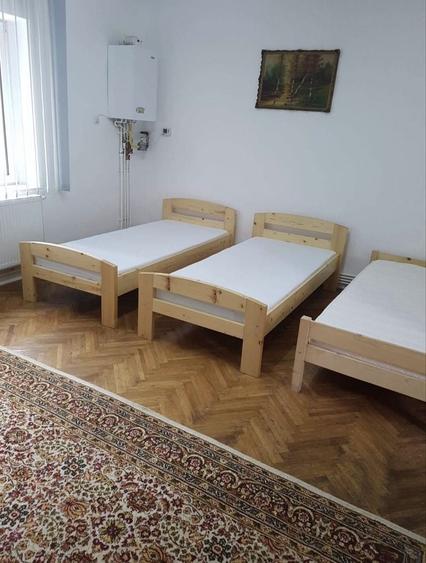 Casă cu 2 camere cu Teren 1000 Mp în Iernut