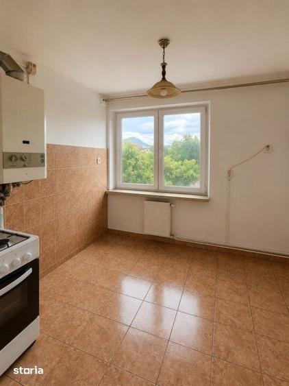 Apartament cu 2 camere decomandat în Republicii