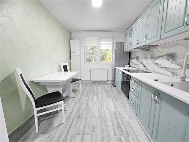 Apartament cu 2 camere decomandat, mobilat în Tudor Vladimirescu