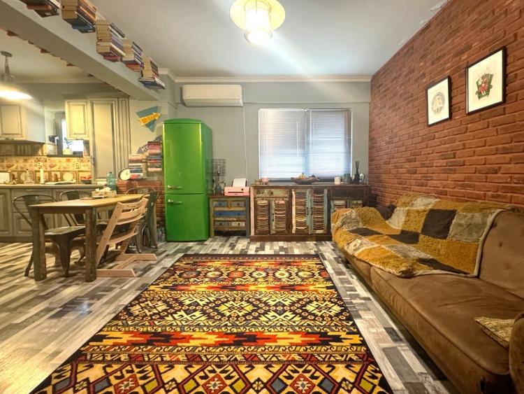 Apartament cu 2 camere, mobilat în Tomis Plus