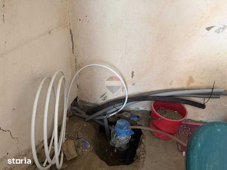 Casă cu 3 camere cu Teren 563 Mp în Câmpineanca
