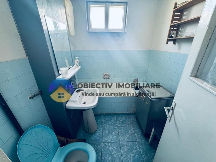 Apartament cu 2 camere decomandat în Precista