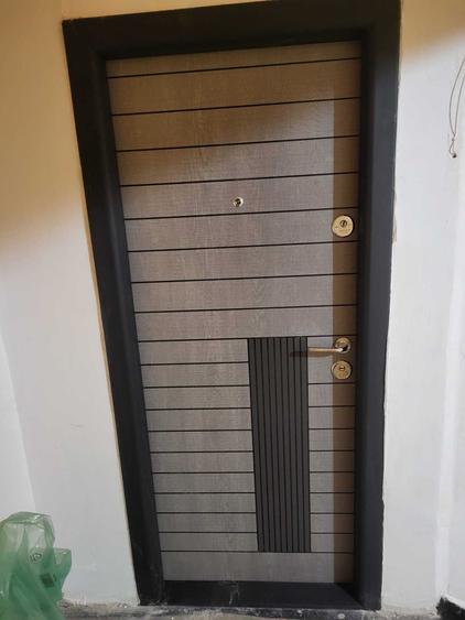 Apartament cu 3 camere decomandat în Mioriței