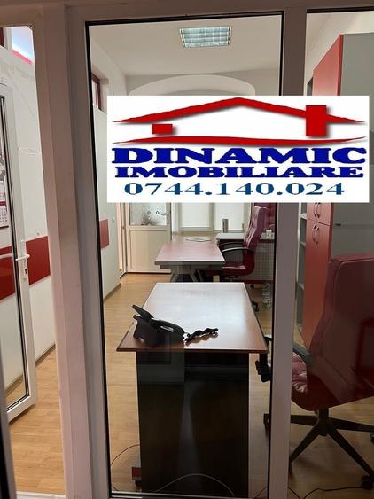 Birou, de 72 mp, în Central