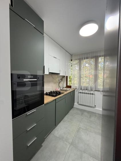Apartament cu 2 camere decomandat, mobilat în Cornișa