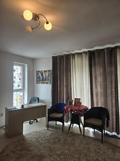 Apartament cu 2 camere decomandat în Avantgarden