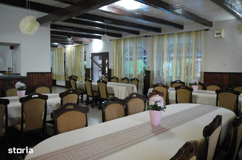 Casă cu 6 camere cu Teren 1359 Mp în Girișu de Criș