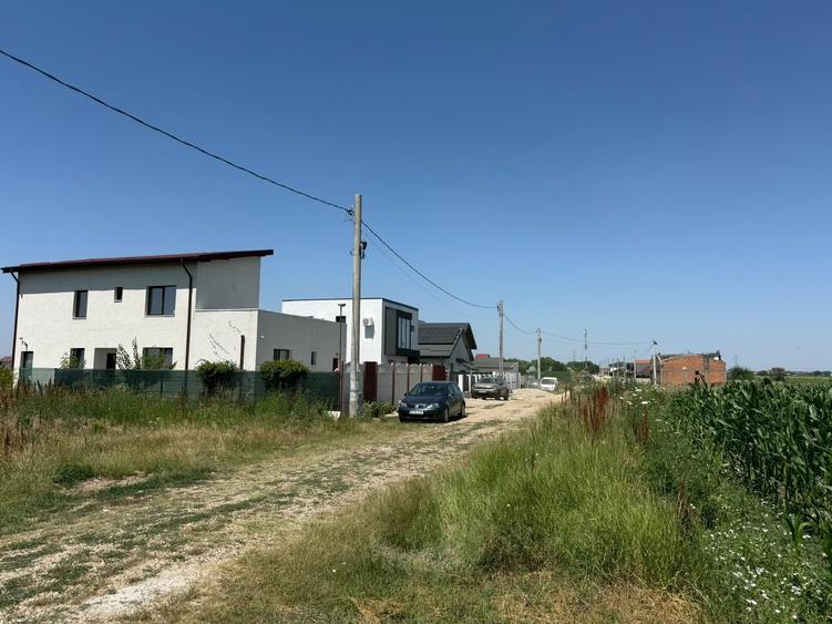 Teren Construcții intravilan de 356 mp, în Berceni