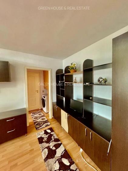Apartament cu 2 camere semidecomandat în Ultracentral