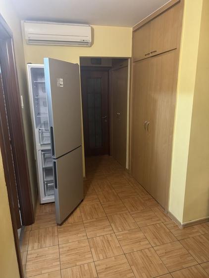 Apartament cu 2 camere decomandat în Lăpuș Argeș