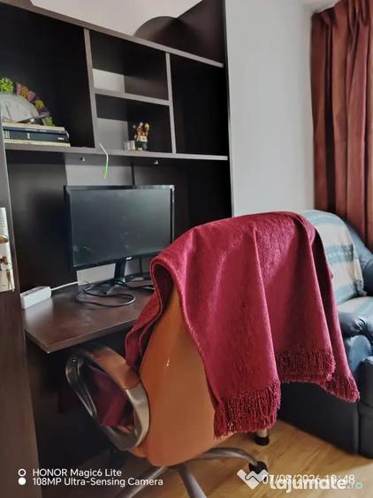 Apartament cu 3 camere decomandat în Bartolomeu