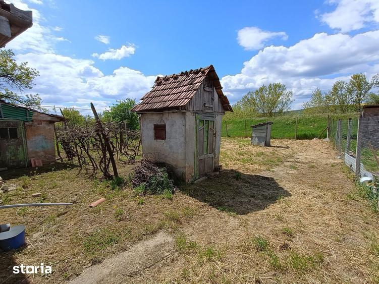 Casă cu 2 camere cu Teren 230 Mp în Central