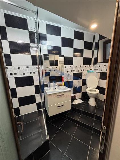 Apartament cu 2 camere semidecomandat, mobilat în Moșilor