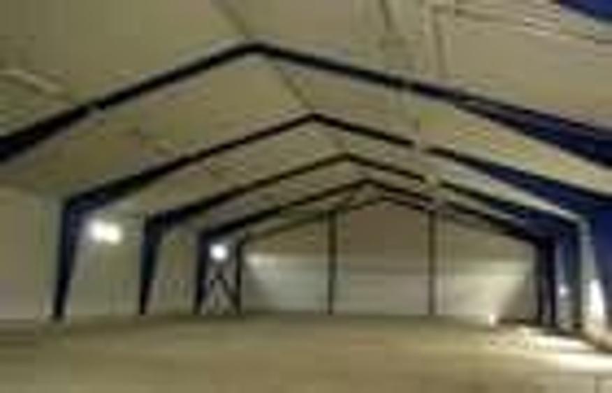 Spațiu comercial, de 1,000 mp, în Tărlungeni