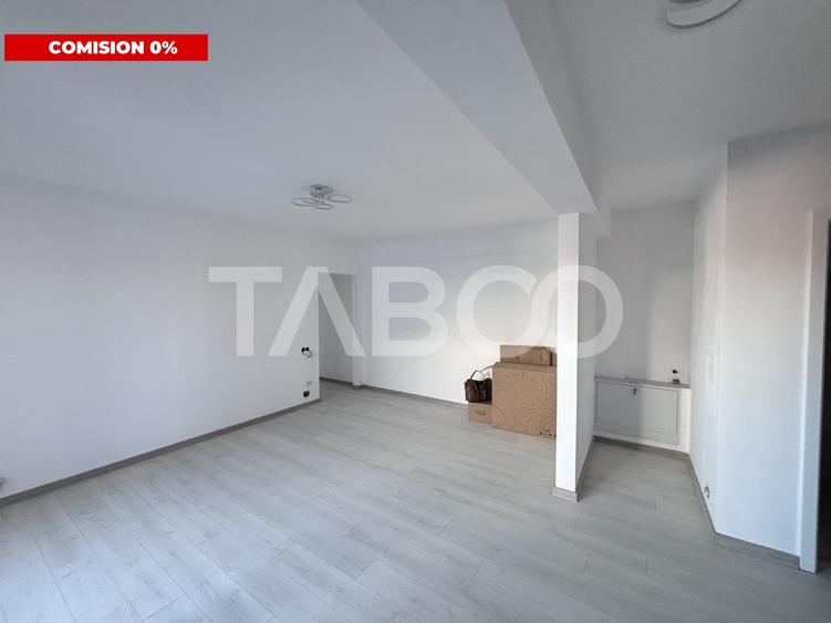 Apartament cu 3 camere semidecomandat în Someșeni