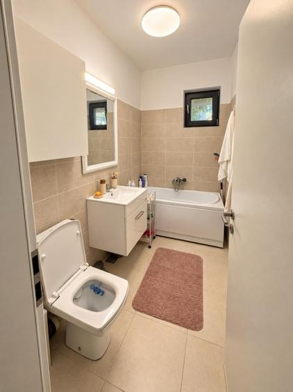 Apartament cu 2 camere semidecomandat în Militari