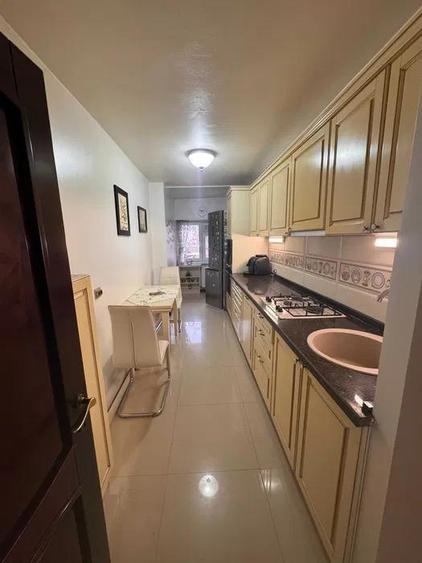 Apartament cu 4 camere decomandat, mobilat în Centru Civic