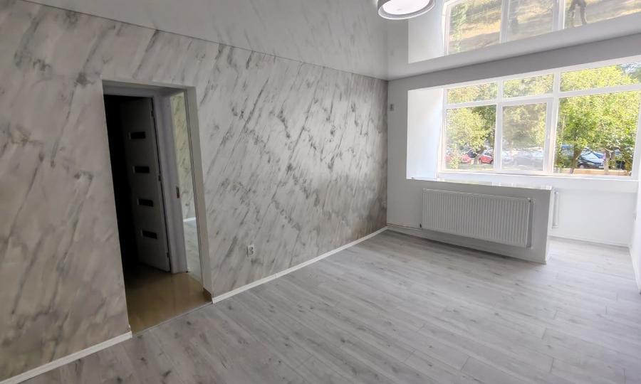 Apartament renovat la parter - 1
