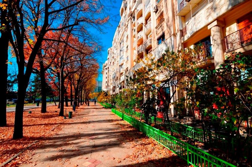 Apartament cu 2 camere decomandat în Unirii