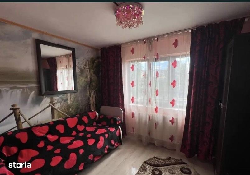 Garsonieră în Podu Roș