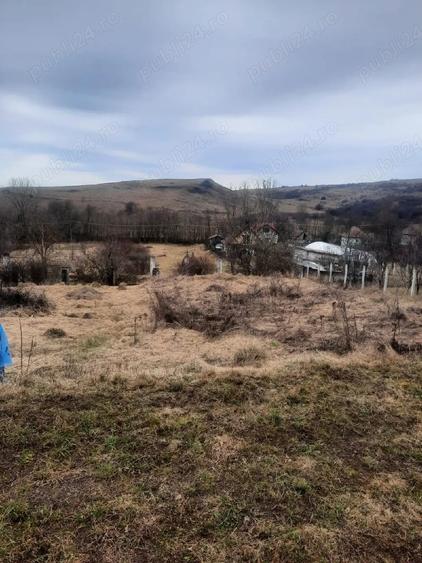 Teren de 1800 mp, în Central
