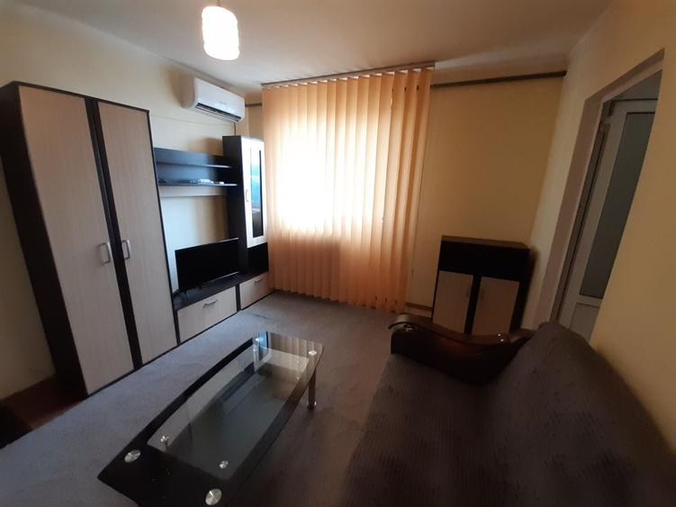Apartament cu 2 camere nedecomandat în Tătărași — fotografia 1